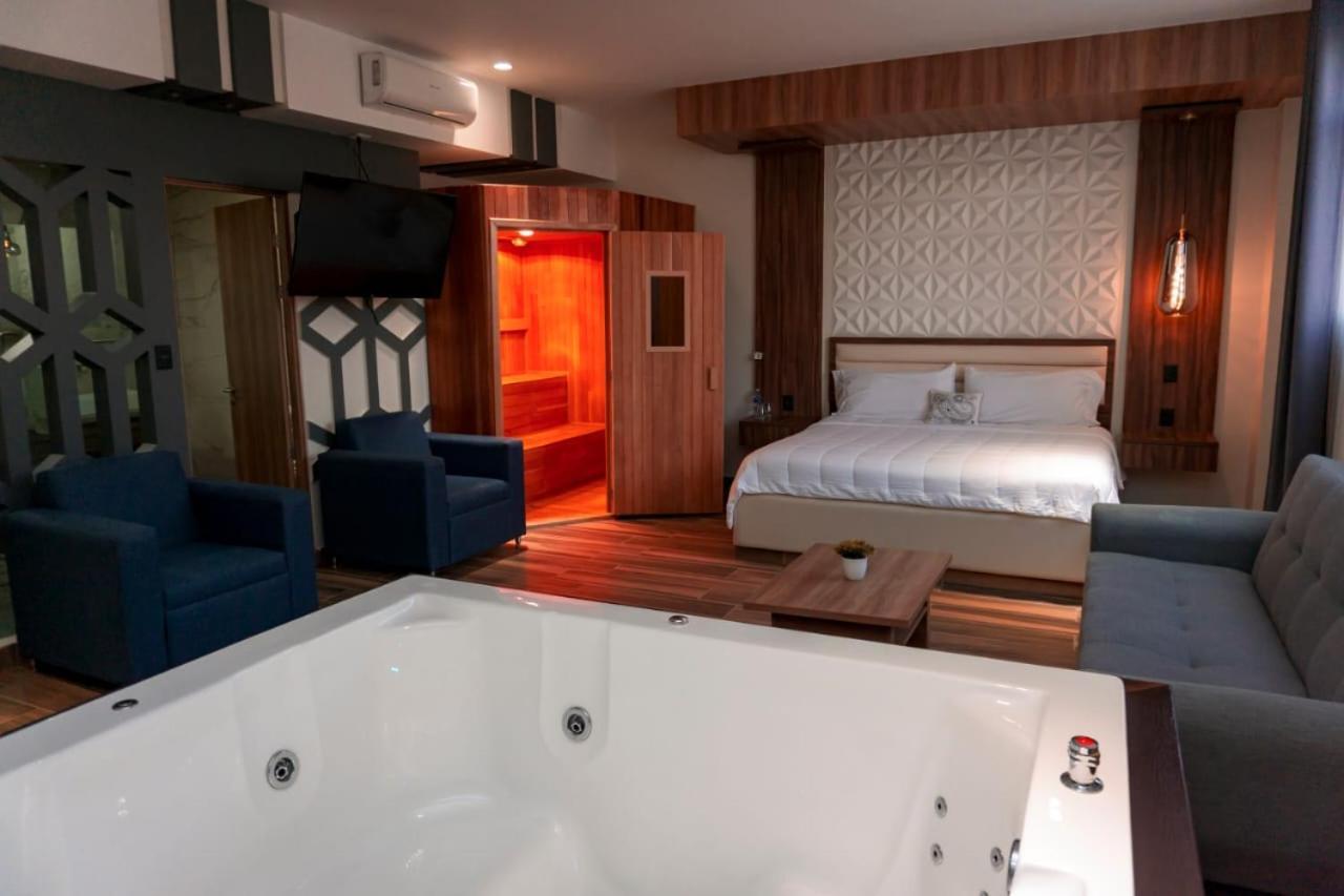 Hotel San Carlos La Barca Ngoại thất bức ảnh